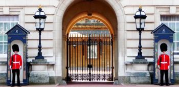 Лондон - Трети март - петдневна