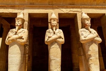 Съкровищата на ДРЕВЕН ЕГИПЕТ - ХУРГАДА, ЛУКСОР, КАЙРО и АЛЕКСАНДРИЯ с вътрешен полет!